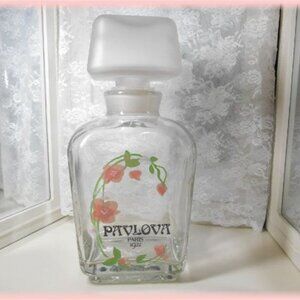 Pavlova 1922 Factice Bottle